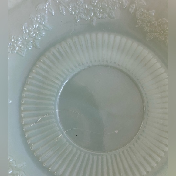 SET of 2 Vintage Fire King Jadeite Alice Pattern Saucers 6” Floral Design Plate - Picture 4 of 4